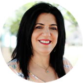 אחות אחראית מחלקה גב' רונית סרפיאן